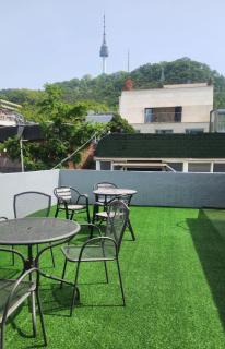 SPACE Guesthouse - 9