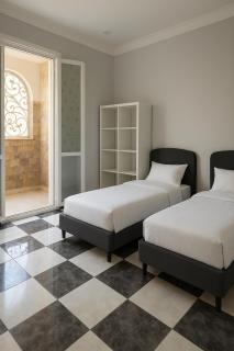 Séjour spacieux tout confort avec terrasse à Mostaganem - Mostaganem - 5