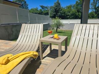 Dolce vita - apartments with pool near Poreč - Nova Vas - 5