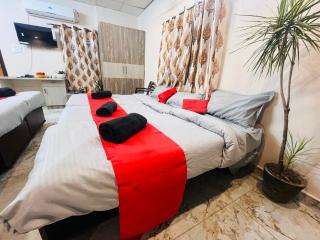 ADH Royal Dot Inn - Mysore - 8