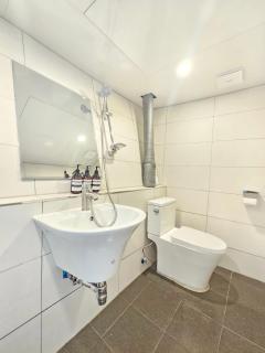 Shinhwahouse 5 mins from Seoul Station - 8