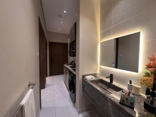 Downtown Apartments 7 Mins Drive to Al Masjid Nabwi - Medina - 2