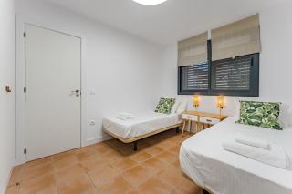 Sea View Family Apartment Heated Pool - 9