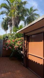 Casa Tropicale House accommodates family and work - Três Lagoas - 2