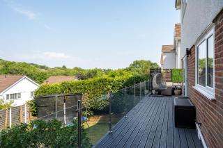 Hot Tub Oasis by the Sea & Woods - Swansea - 2