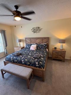 Amazing Retreat at Lake Berkley - 4