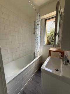Charmant T2 à 2 min de la mer, avec Jardin Privé et clôturé, Parking, à proximité du Centre-Ville - Cabourg - 8