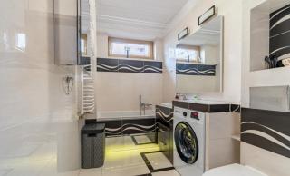 Beautiful Apartment with living room, kitchen, bedroom, bathroom in amazing neighborhood - Krakau - 2