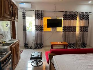 Peaces apartment - Brufut - 6