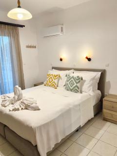 Dorothea Apartments - Self-Catering Accommodation - Koskinou - 8