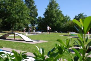 Camping & Ferienpark Falkensteinsee - - 2