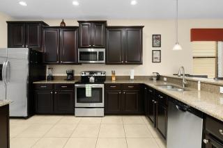 Spacious Villa, Pool, Spa & Bbq Near Disney - 3