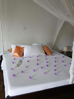 Kinondo Poa Beach Resort - Diani Beach - 2