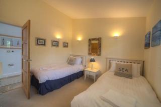 House 38 - Looe - 5