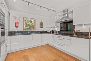 House 4 - Looe - 9