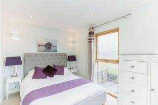 House 4 - Looe - 1