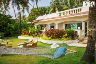 StayVista's Villa Bharat - Beachfront serenity with A spacious lawn - Bombay - 8
