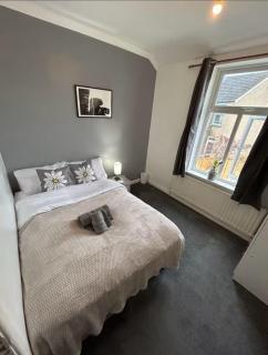 Beautiful 5Bedroom House - Contractors and Family near the Molineux stadium - Wolverhampton - 3