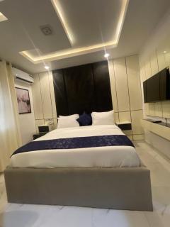 Lawjay Hotel and suites - Asaba - 3