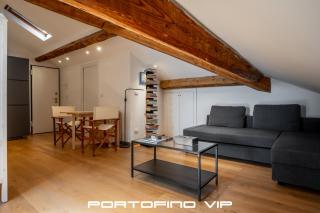Skyblue rooftop by PortofinoVip, AC Parking Seaview - 5