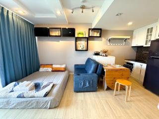 Finn Room Plus 38 sqm & The Patio by BHB - Ban Bang Saen (1) - 7