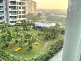 JB Austin Regency Simple and Tidy 5pax plus 1 - Johor Bahru - 3