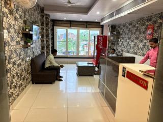 Hotel Swarat Inn by RoyalFlame - Satna - 4