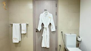 Elegant 2BR Luxury Apartment - Abu Dhabi - 1