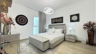 Elegant 2BR Luxury Apartment - Abu Dhabi - 9