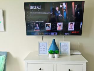 MC8 Condo Your Affordable Staycation - Lo-oc - 5