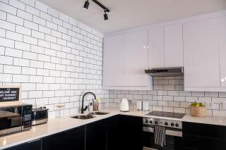 Salma - New York Style 1Bed l No loadshedding - 9