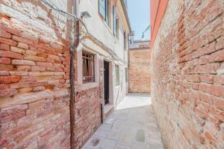 Balastro Design Rooms - Venice City Center - Venice - 2