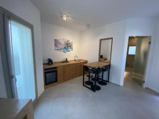 Aloft Suites Mykonos - Mesochórion - 8