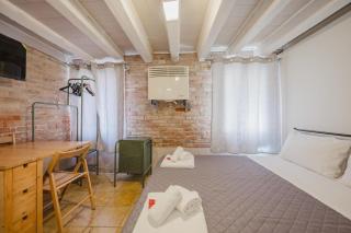 Balastro Design Rooms - Venice City Center - Venice - 7