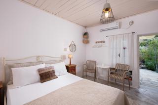 Lithea Villas and Studios by the Sea - Aghios Petros Alonissos - 1