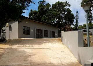 VILLA HOLIDAYS - 14A Berea Road Margate - Margate - 0