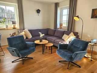 Villa Küsteneck mit Meerblick und Wellnessbereich - Lohme - 8