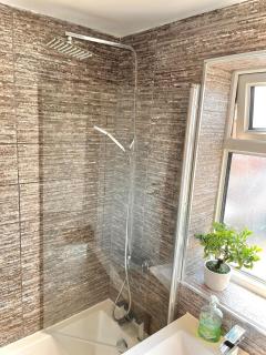 Ideal 4 Bed Home sleeps 7 Nr Middlebrook Stadium - Lostock - 4