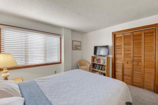 Heron Cove 304S - 4