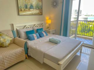 MC8 Condo Your Affordable Staycation - Lo-oc - 2