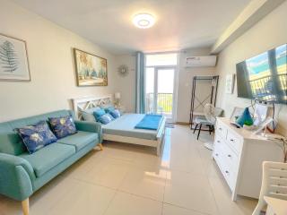 MC8 Condo Your Affordable Staycation - Lo-oc - 3