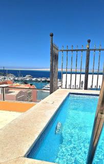CENTRIC FEMALE-ONLY SOFA BED & FREE ROOFTOP POOl - Hurghada - 9