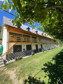 Kakia Guesthouse - - 9