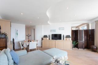 A16 - 2BDR Sea View - City Center - Parking, AC & Terrace - Antibes - 1