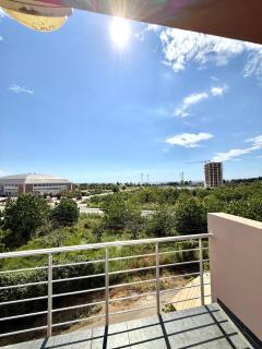 Infinity Sea View Central Apartments - Bar - 0