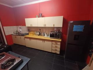 Karoo Refresh Cheerful 2 Bedroom House - Oudtshoorn - 3