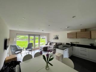 House 8 - Looe - 9