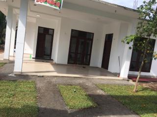 Bosadi holiday home - Katunayake - 1