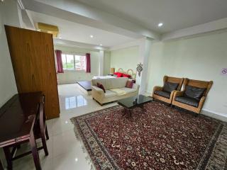 Royal Pimand Hotel - 8