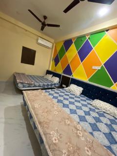 Hotel pujari palace - Godarpura - 0